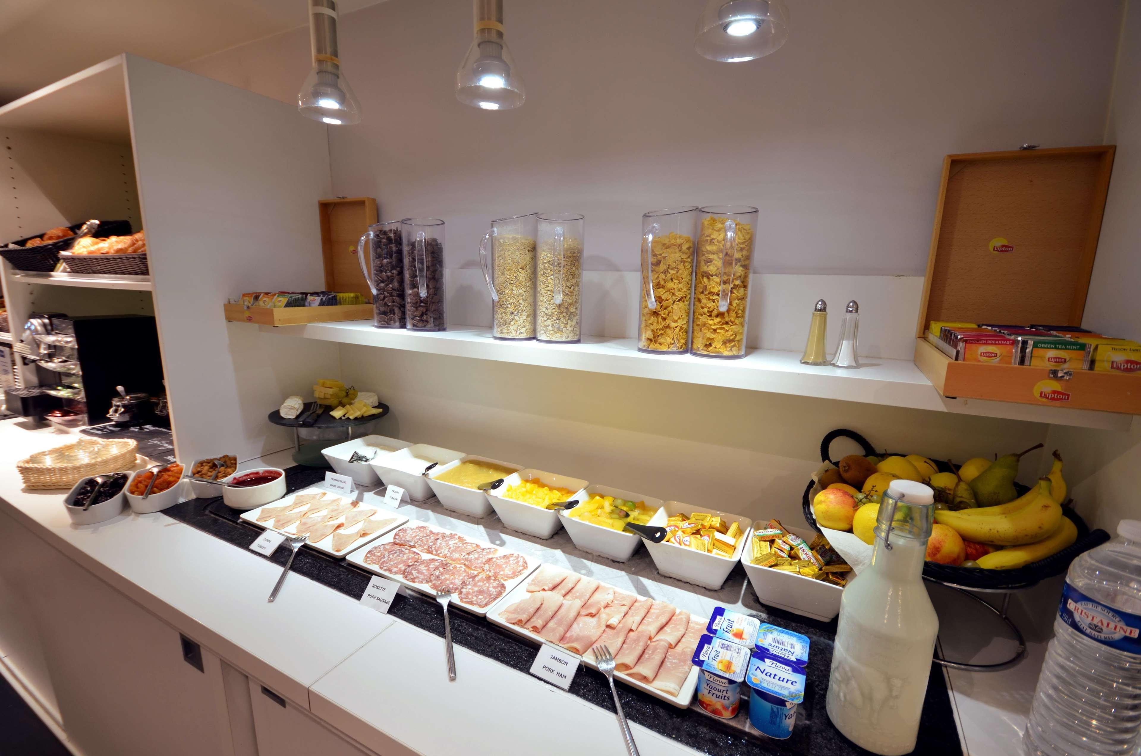 Kyriad Hotel Dijon Gare Zewnętrze zdjęcie