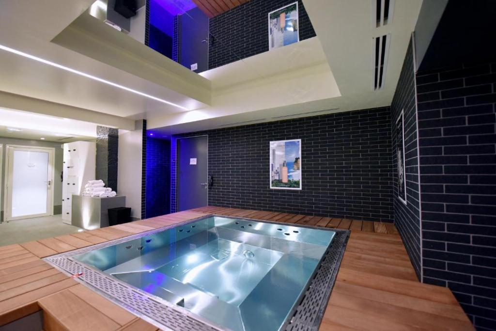 Kyriad Hotel Dijon Gare Zewnętrze zdjęcie