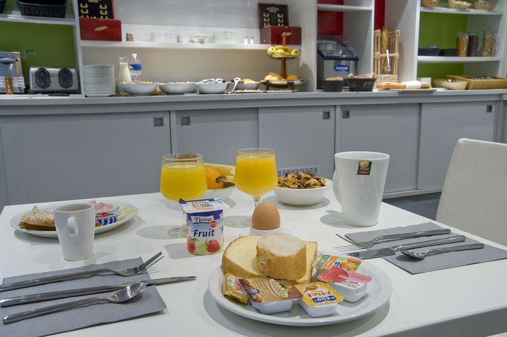 Kyriad Hotel Dijon Gare Zewnętrze zdjęcie